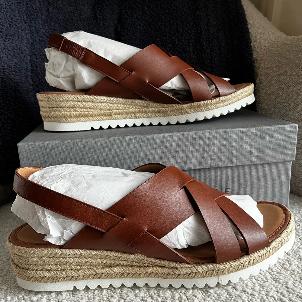 NWT Aquatalia Leather Amaya espadrille sandals~ size 10M